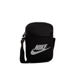 NIKE MORRAL