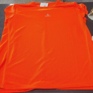 SPW REMERA M/CORTA DEPORTIVA MUJER